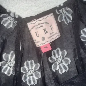 Buru Balloon Sleeve Bustier Cropped Floral Top Sz XL Black White NEW $128 Boho thumbnail 5