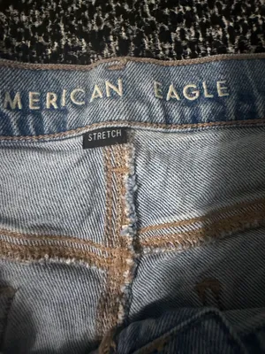 American Eagle 90s Bootcut High Rise Light Wash Split Front Hem Jeans Size 12. thumbnail 5