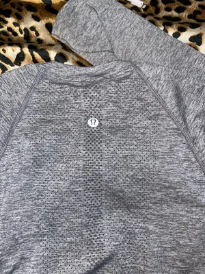 Lululemon Top Swiftly Cropped thumbnail 2