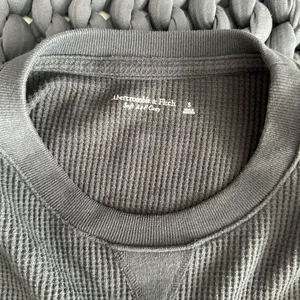 Abercrombie Dark Grey Waffle Long Sleeve thumbnail 4