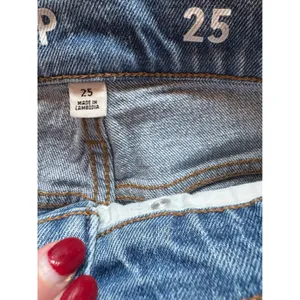 J‎ Crew Jeans Women 25 Blue Medium Wash Distressed Denim Demi Boot Crop Preppy thumbnail 10
