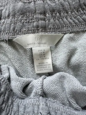 H&M Shorts thumbnail 3