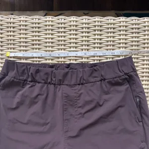 Vuori‎ Miles Ankle Pant medium athleisure workout yoga streetwear techwear thumbnail 11