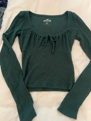 Hollister Long Sleeve thumbnail 1