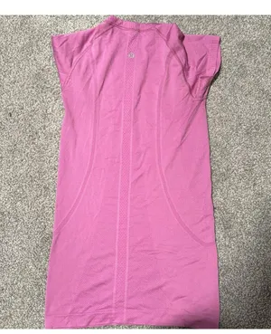 Lululemon Swiftly Tech Short Sleeve thumbnail 2