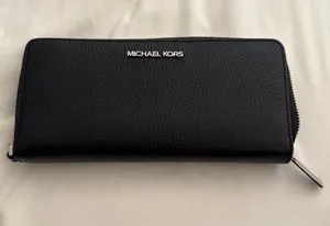 Black Michael Kors Wallet Leather thumbnail 1