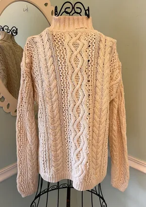 Vintage Yorkshire Knitting Co Ivory Turtle Neck Column‎ Sweater Adult Size M thumbnail 1