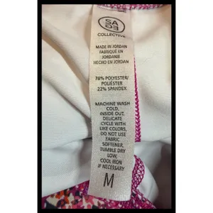 Sage‎ Collective Biker Shorts Womens Medium Pink Floral High Rise Athletic Yoga thumbnail 3