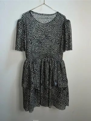 Zara Black and White Leopard Tiered Short Sleeve Dress Medium thumbnail 4