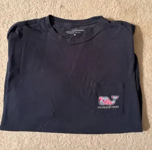 Vineyard Vines T-Shirt thumbnail 1