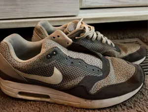 Men’s Nike Air Max 1 Ultra Essential Shoes thumbnail 1