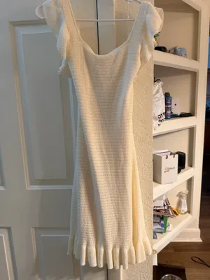 House of Harlow 1960 Cream Knit Midi Dress Ruffle NWT women’s Medium thumbnail 2