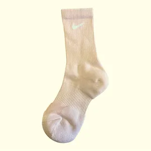 Nike Dri-FIT Crew Socks - Pink (1 Pair) Medium thumbnail 2