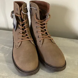 Harborsides Tan Combat Boots w/ Knit Cuff & Buckle – Size 9, NWT thumbnail 5