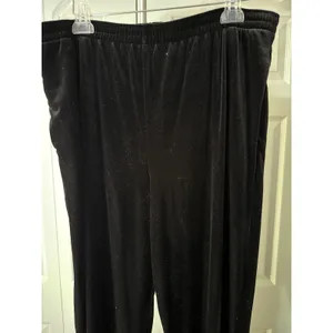 Impressions Lifestyle Women‎ Black Velvet Elastic Waist Straight Leg Pants Large thumbnail 2