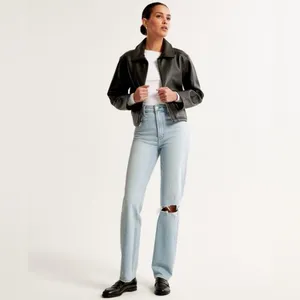 Abercrombie & Fitch 90s Straight Ultra High Rise Light Blue Jeans thumbnail 5