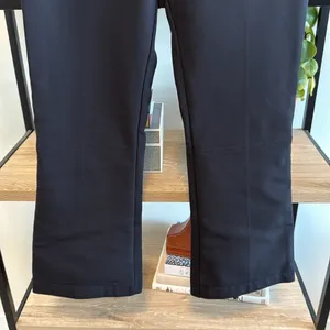 L.L. Bean Women High-Rise Snowboard/ Ski / Snow Pants (Lined) Black, 8 (FLAW) thumbnail 3