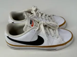 Nike Court Legacy White Desert Ochre Sneakers Size 7.5‎ thumbnail 1