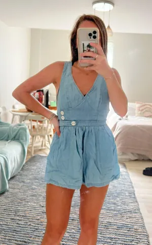Urban Outfitters Jumper thumbnail 1