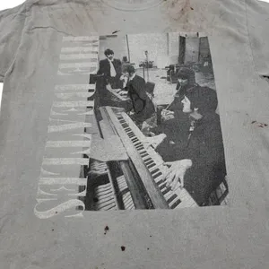 Shirt Size Medium / Large Graphic Tee Band Tee Painted Grungy Faded Unisex T-shirt thumbnail 2