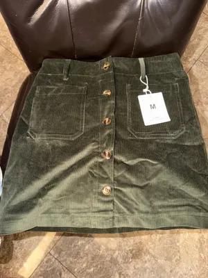 Skirt Green Size M thumbnail 2