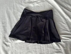 Old Navy High-Waisted PowerSoft Skort Light Black Heather Sz Small ($36.99) thumbnail 1