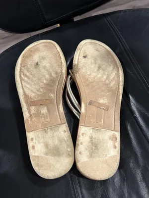 Bella Vita Metallic Gold Knotted Thong Sandals thumbnail 6
