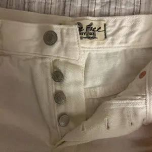 Free People White Denim Shorts Distressed thumbnail 4