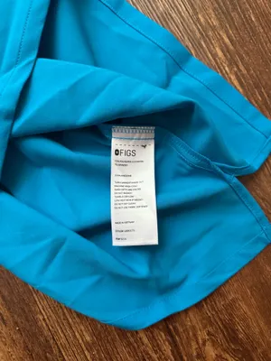 NWT FIGS Women’s Extreme Blue Catarina Extremes One Pocket Scrub Top - Size XXS thumbnail 5