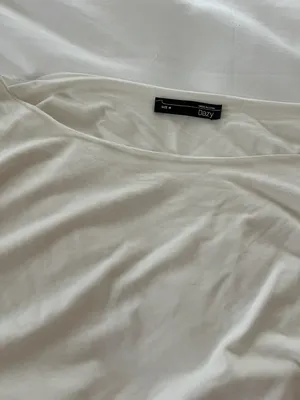 off shoulder white shirt thumbnail 3