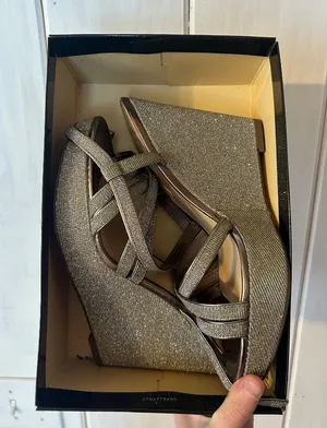 Brand New! High Heels thumbnail 1