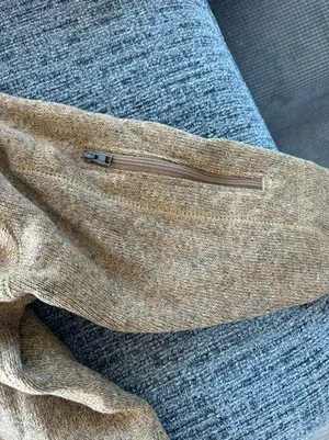 Zip Up thumbnail 3