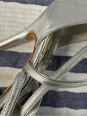 Badgley Mischka Silver Metallic Leather Strappy Stiletto Heels Evening Sandals thumbnail 11