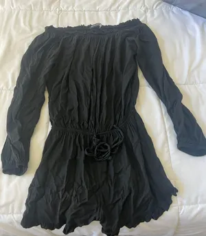 Brandy Melville Super Cute Off The Shoulder Romper thumbnail 2