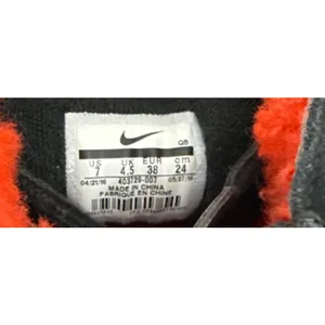Nike Shoes Nike Blazer Mid Premium Black Suede Red Lined Size Women's 7 thumbnail 5