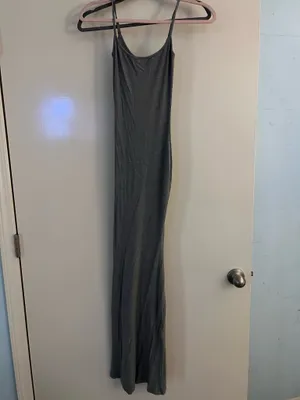 Skims dress thumbnail 3