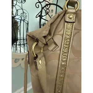 Coach Poppy Applique Gold Multi Crossbody Bag Floral Purse thumbnail 8