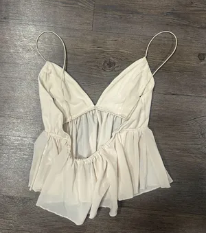 White tank thumbnail 2