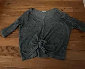 American Eagle Knot Front Long Sleeve thumbnail 1