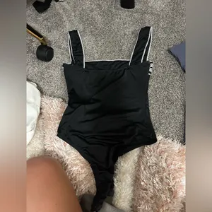 Princess Polly Black Lace Trim Bodysuit thumbnail 2