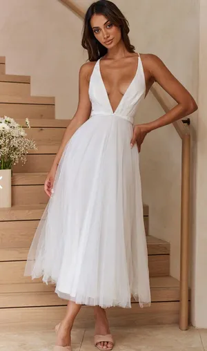 Dress thumbnail 1