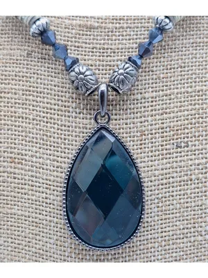Artisan Black Green Bead & Faux Paper Bead Collar Teardrop Pendant Necklace 16" thumbnail 6