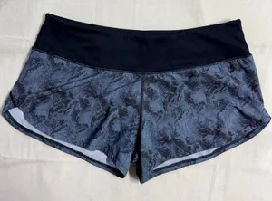 Vuori Omni Performance Lined Short 2.5" Running Black Blue Women's Medium Gym thumbnail 1