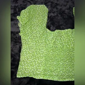 Princess Polly Laguna Top in Green Size 8 thumbnail 12