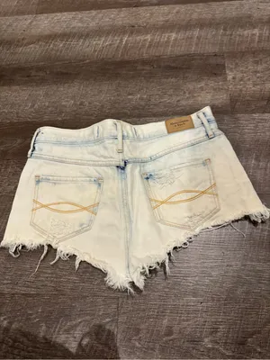 Abercrombie & Fitch Distressed Light Wash Low Rise Denim Shorts thumbnail 3