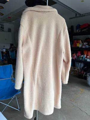 SHEIN Women’s Teddy Fleece Coat Size L 8/10 Beige Sherpa Long Jacket thumbnail 7