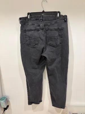 American Eagle Curvy Mom Jeans thumbnail 2