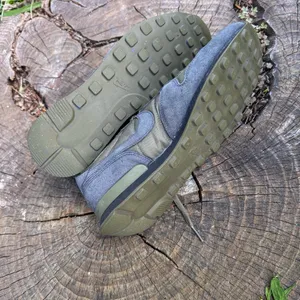 Nike Internationalist Olive Green & Grey mens Sneakers Size 8 thumbnail 7