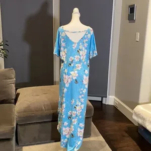 Women’s Casual Long Dress Short Sleeved Floral Print Maxi Large New in Packaging thumbnail 2
