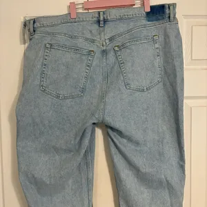 Abercrombie Curve Love Ultra High Rise 90s Straight Jean NWT thumbnail 7